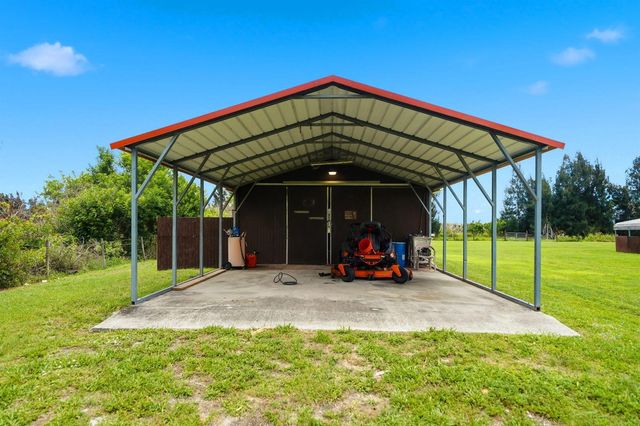 3768 Seminole Road, Fort Pierce, FL 34951