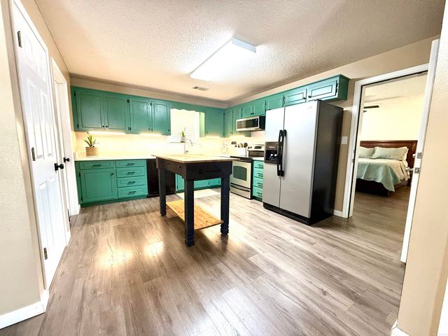 102 Lelia Lane, Searcy, AR 72143