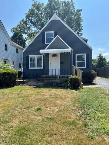 426 11th Street, Elyria, OH 44035