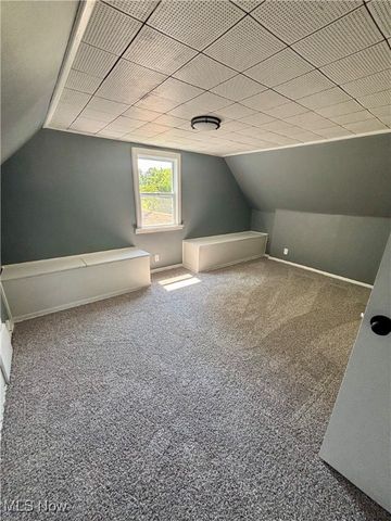 426 11th Street, Elyria, OH 44035