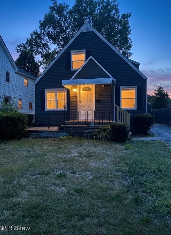 426 11th Street, Elyria, OH 44035