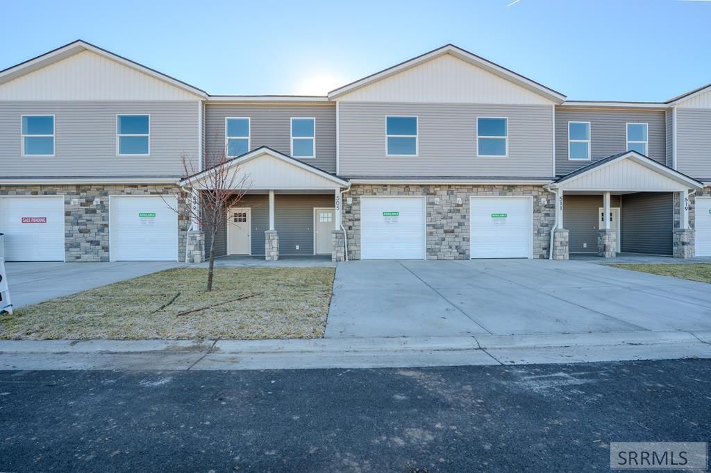 Image 2 of property listing at 519 Furrow Drive, Sugar City, ID 83448