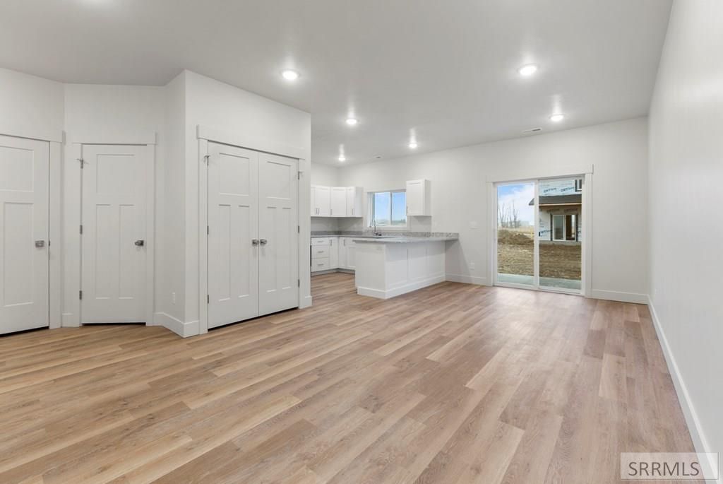 Image 7 of property listing at 519 Furrow Drive, Sugar City, ID 83448