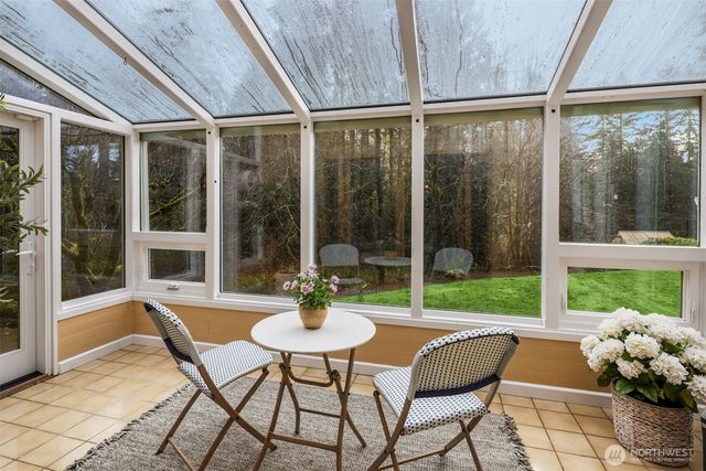 18604 NE 189th Street, Woodinville, WA 98077