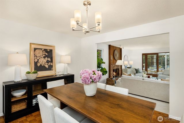 18604 NE 189th Street, Woodinville, WA 98077