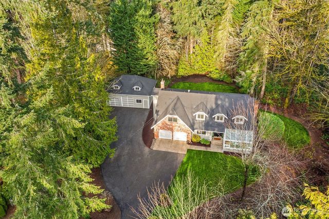 18604 NE 189th Street, Woodinville, WA 98077