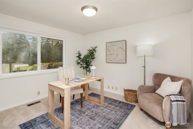 18604 NE 189th Street, Woodinville, WA 98077