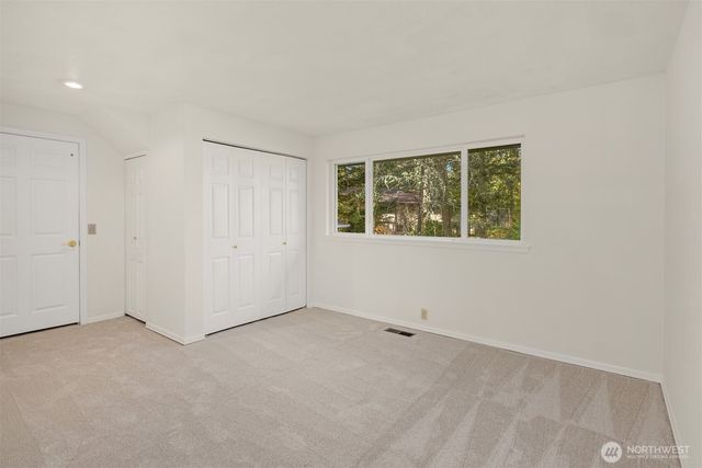 18604 NE 189th Street, Woodinville, WA 98077