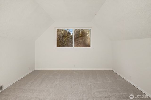 18604 NE 189th Street, Woodinville, WA 98077