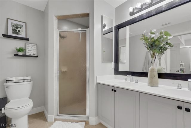 3965 Pomodoro CIR 102, Cape Coral, FL 33909