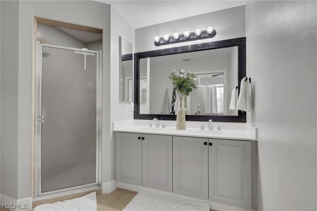 3965 Pomodoro CIR 102, Cape Coral, FL 33909