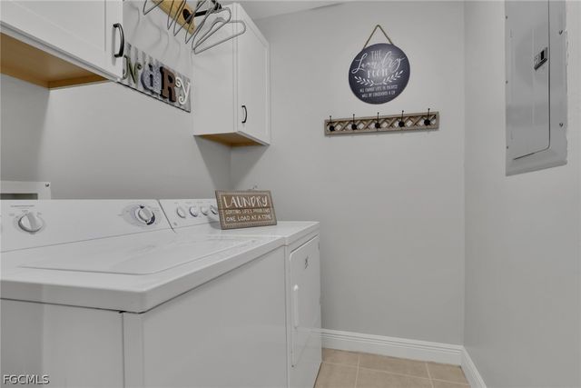 3965 Pomodoro CIR 102, Cape Coral, FL 33909