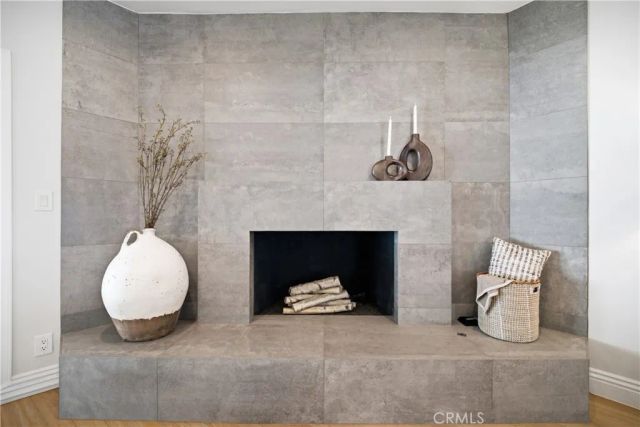 22764 Liberty Bell, Calabasas, CA 91302