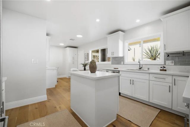 22764 Liberty Bell, Calabasas, CA 91302