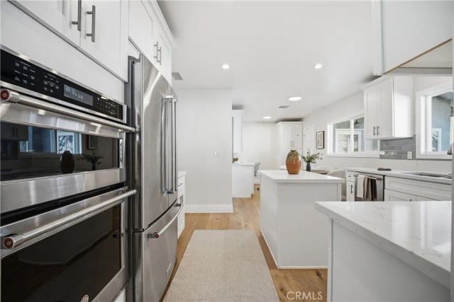 22764 Liberty Bell, Calabasas, CA 91302