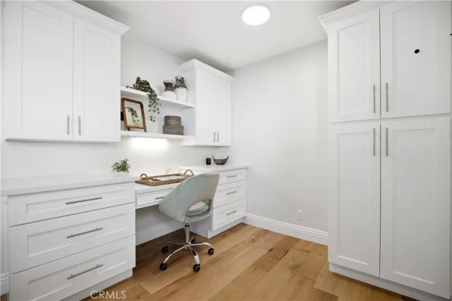 22764 Liberty Bell, Calabasas, CA 91302