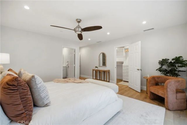 22764 Liberty Bell, Calabasas, CA 91302