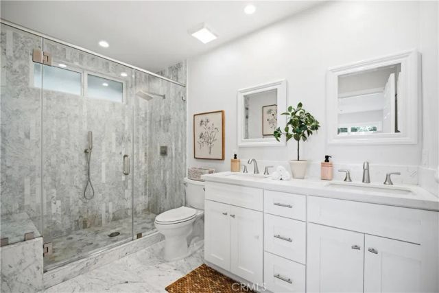 22764 Liberty Bell, Calabasas, CA 91302