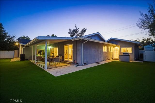 22764 Liberty Bell, Calabasas, CA 91302