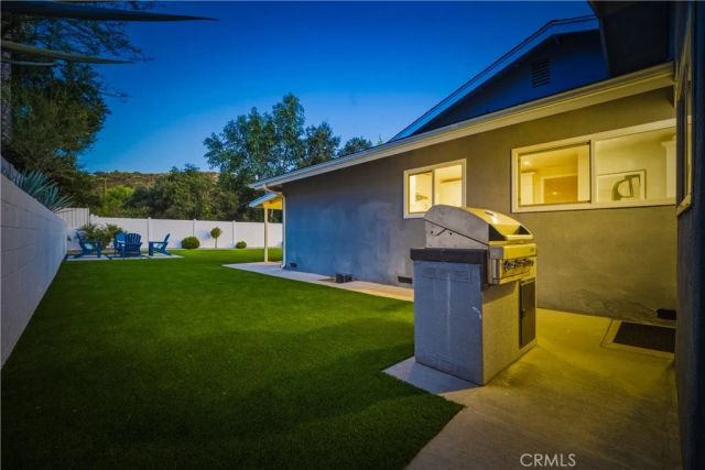 22764 Liberty Bell, Calabasas, CA 91302