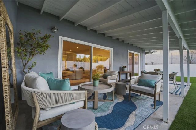 22764 Liberty Bell, Calabasas, CA 91302