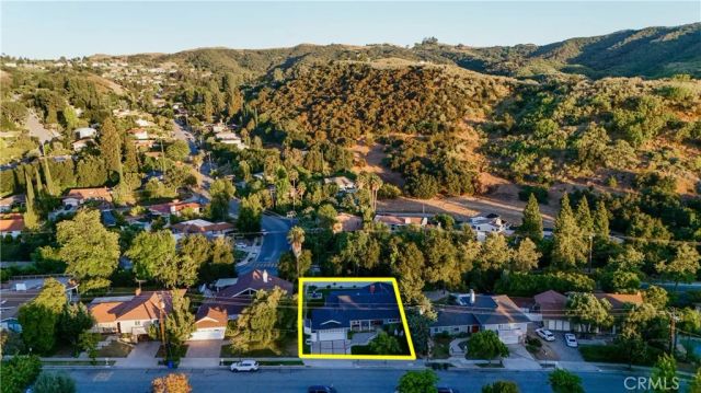 22764 Liberty Bell, Calabasas, CA 91302