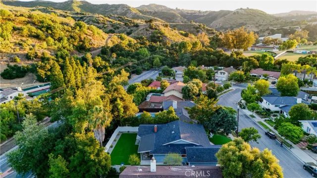 22764 Liberty Bell, Calabasas, CA 91302