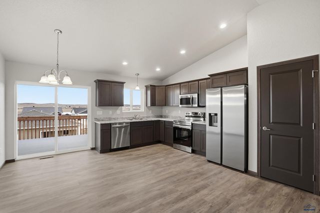 429 YELNER DR, Box Elder, SD 57719