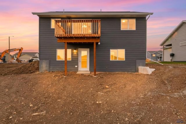 429 YELNER DR, Box Elder, SD 57719