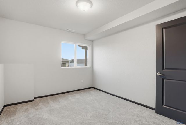 429 YELNER DR, Box Elder, SD 57719