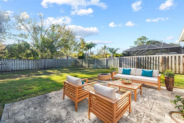 12514 SPARKLEBERRY ROAD, Tampa, FL 33626