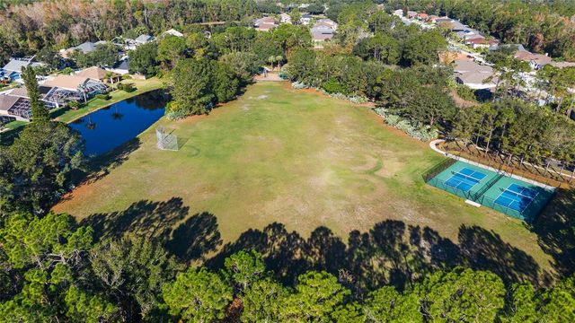 12514 SPARKLEBERRY ROAD, Tampa, FL 33626