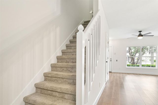 279 COUNTRYSIDE KEY BOULEVARD, Oldsmar, FL 34677