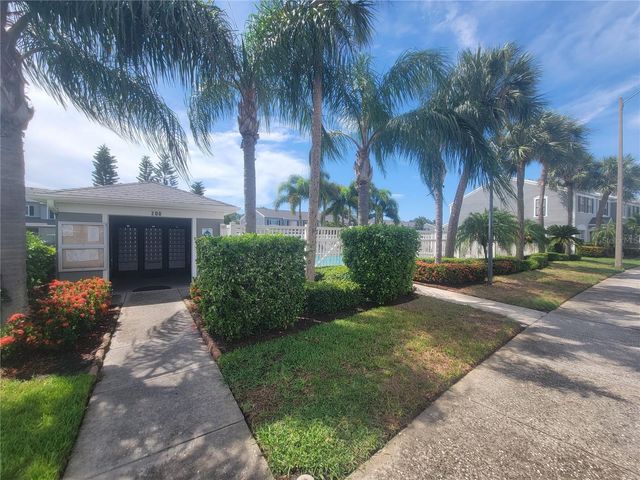 279 COUNTRYSIDE KEY BOULEVARD, Oldsmar, FL 34677