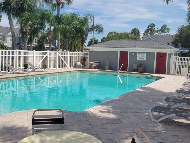 279 COUNTRYSIDE KEY BOULEVARD, Oldsmar, FL 34677