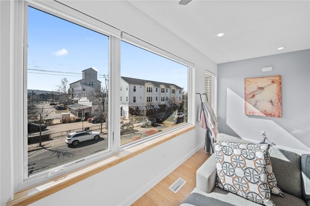 450 Prairie Street, Fayetteville, AR 72701