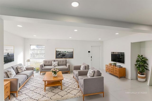 6609 NW 80th Court, Tamarac, FL 33321