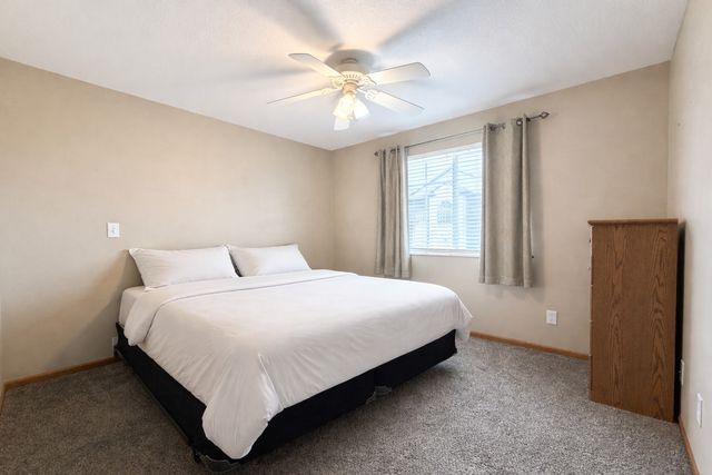 213 E Price Street 202, Eldridge, IA 52748