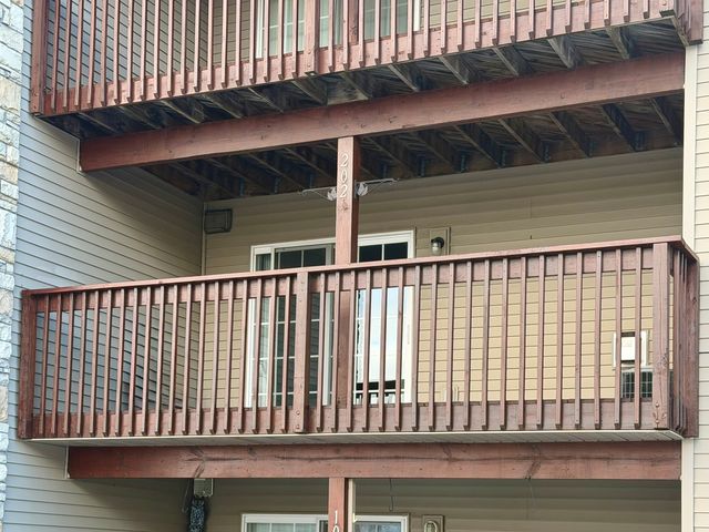 213 E Price Street 202, Eldridge, IA 52748