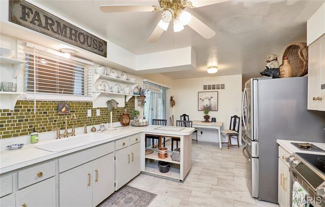 7164 Windy Valley Lane, Pacific, MO 63069