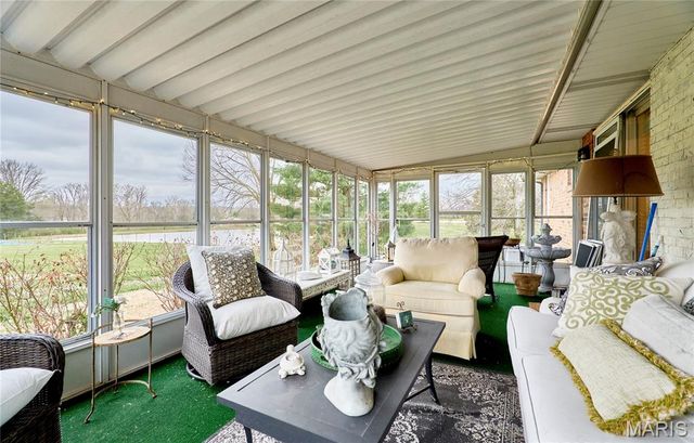 7164 Windy Valley Lane, Pacific, MO 63069