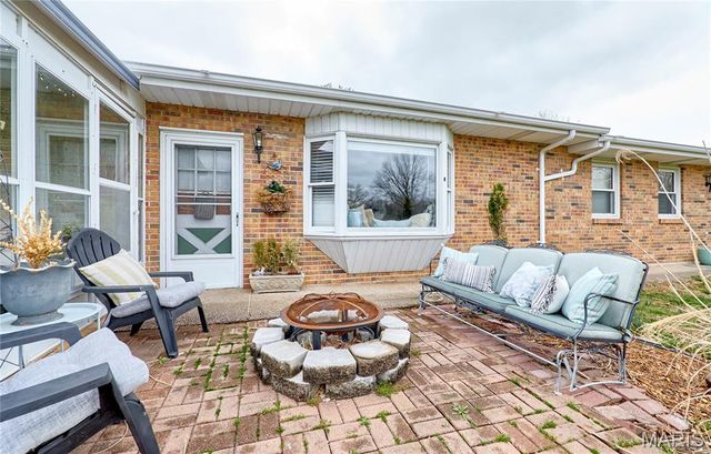 7164 Windy Valley Lane, Pacific, MO 63069
