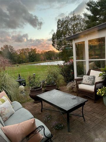 7164 Windy Valley Lane, Pacific, MO 63069