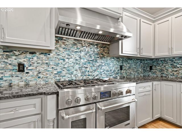 4098 Ne PORTLAND Rd, Salem, OR 97301