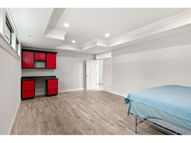 4098 Ne PORTLAND Rd, Salem, OR 97301
