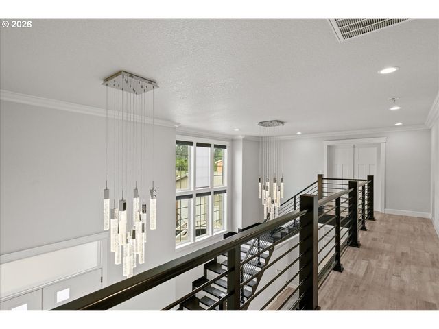 4098 Ne PORTLAND Rd, Salem, OR 97301