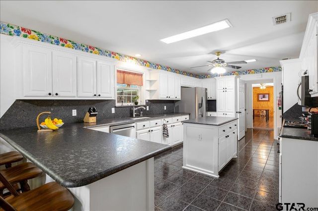 13271 County Road 2220, Whitehouse, TX 75791