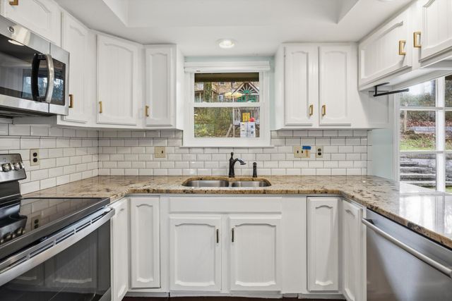 4910 Bal Harbor Drive, Chattanooga, TN 37416