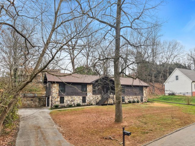 4910 Bal Harbor Drive, Chattanooga, TN 37416