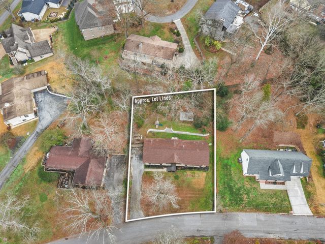 4910 Bal Harbor Drive, Chattanooga, TN 37416